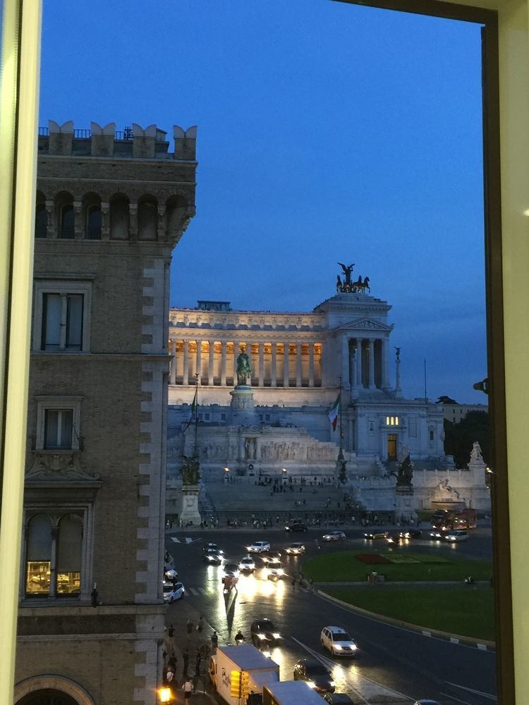 B&B Luxury Piazza Venezia Rom Exterior foto
