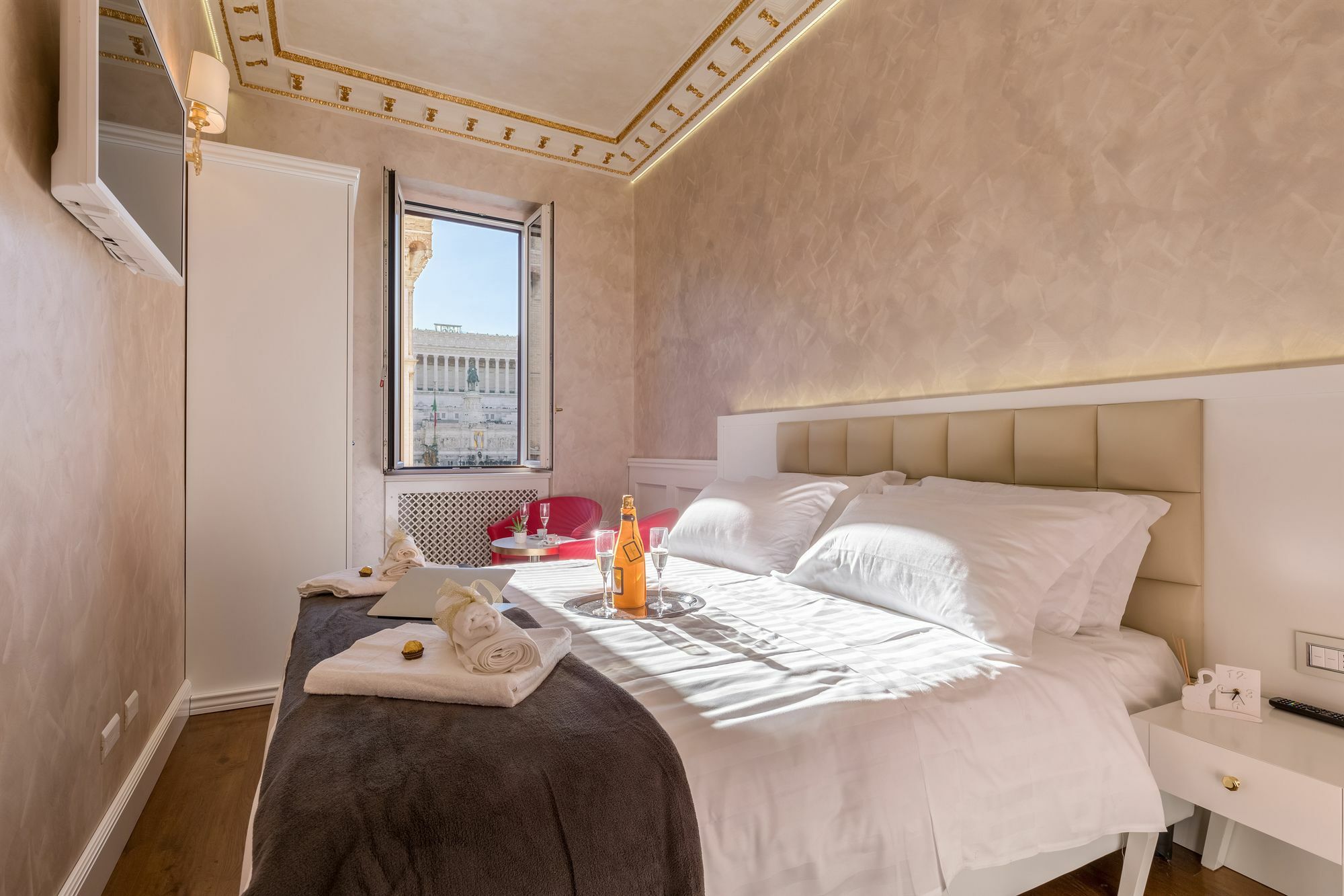 B&B Luxury Piazza Venezia Rom Exterior foto